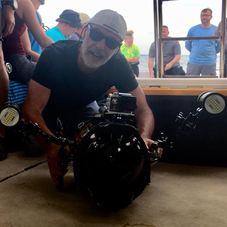 Frazier Nivens Cinematographer Bigblue dive lights review