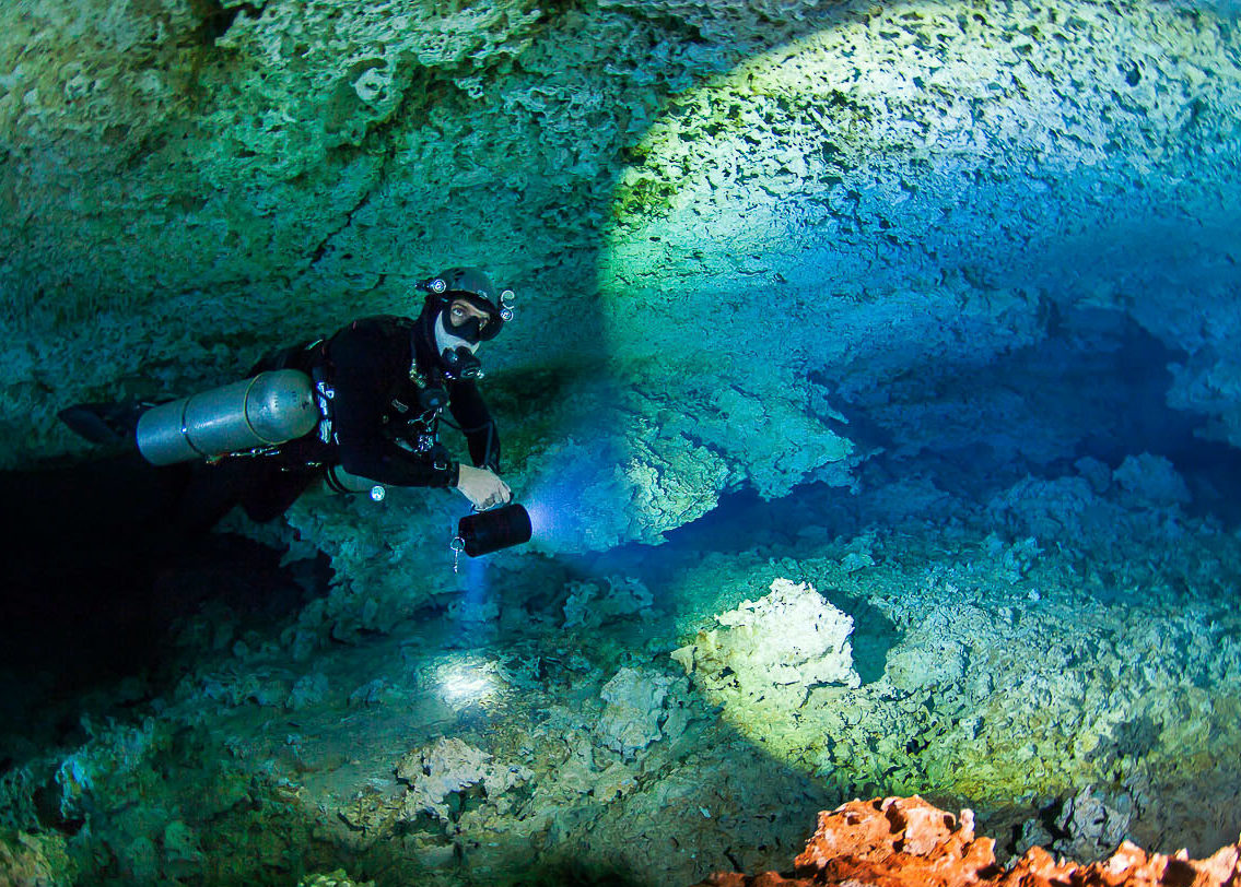 Bigblue underwater lights video gallery