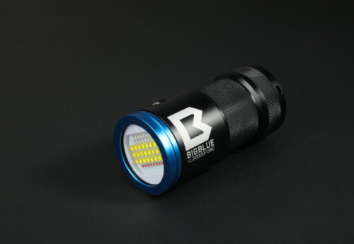 20,000-Lumen Video Light w/ Built-in Blue & Red LED - Remote Control Ready<span class="screen-reader-text">SKU: VL20000PB-RC</span>